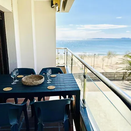 2112 Hort De Mar A 306, Vista Inmejorable, En 1ª Linea De Mar Y Frente A La Playa Mas Espaciosa De Roses. Edificio Tranquilo. Parking. - Es-258-37 Apartment *
